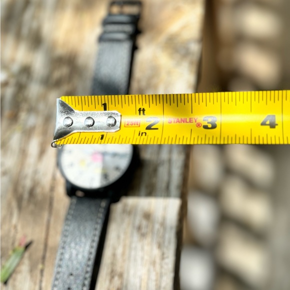 Vintage Mickey Mouse Watch Accutime MK5381B5 Stainless Steel Back - Picture 5 of 10